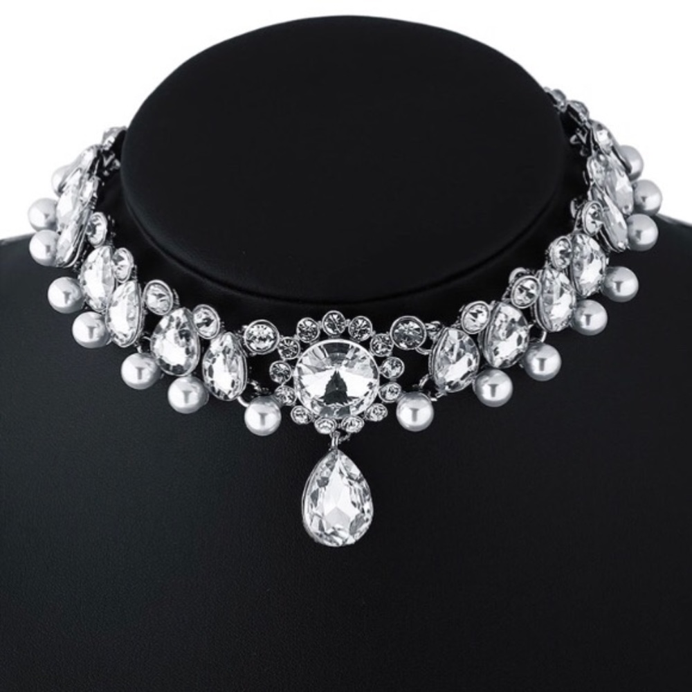NEW!💙💎RHINESTONE & PEARL LOOK CHOKER!💎💙LOVELY! - Picture 2 of 8